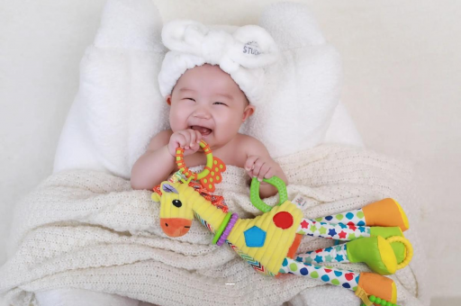 江阴6岁宝宝掉头发正常吗